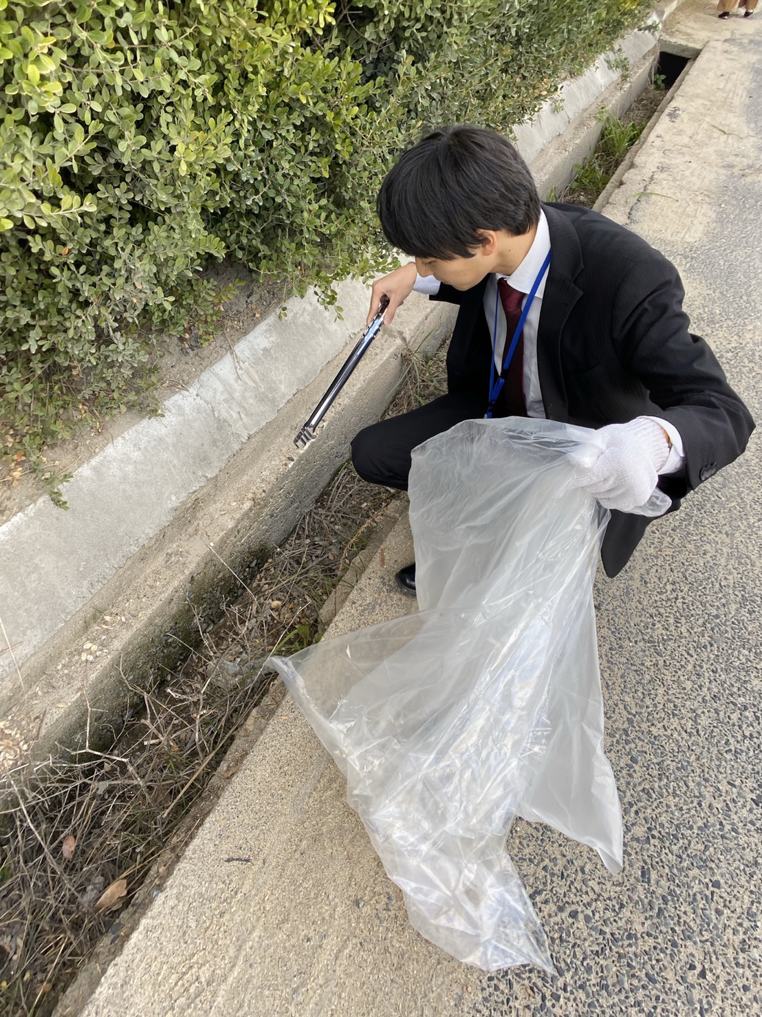 11月 児島湾周辺の 清掃活動